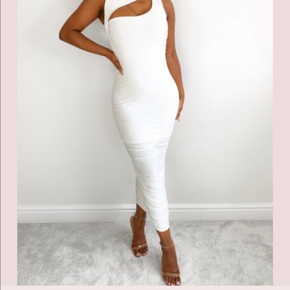 White slinky high neck